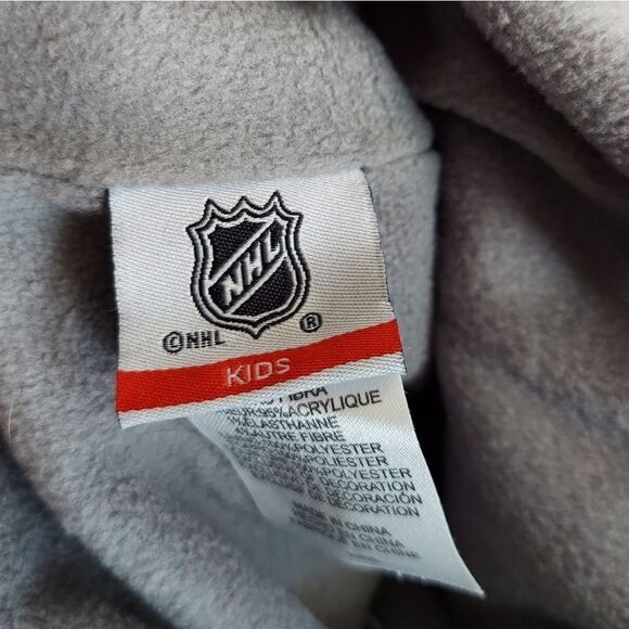 Kids Red Chicago Blackhawks Wordmark Ears Trooper Knit Tassel Hat - Picture 3 of 3